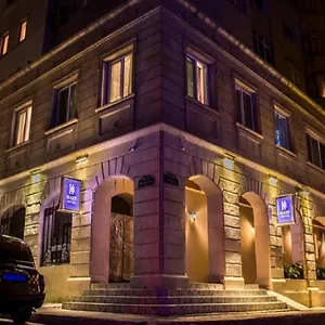 Vitrage 4* Baku